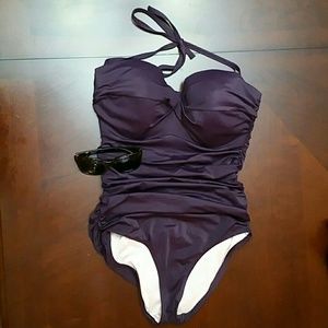 VS Miracle Swim Suit Padded Convertible Pushup